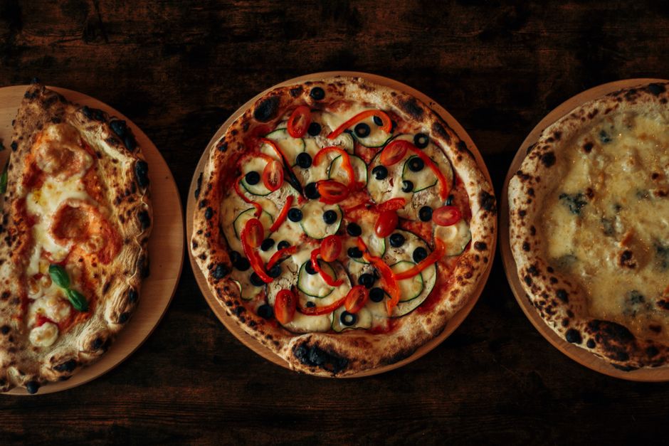 📍 ローカル紹介：400℃ Pizza Piu Shimokitazawa（下北沢） 下北沢にある400℃ Pizza Piu…