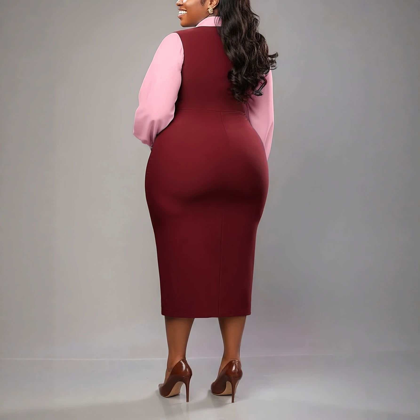 Lace-Trimmed Knitted Bodycon Dress – photo 4 of 5